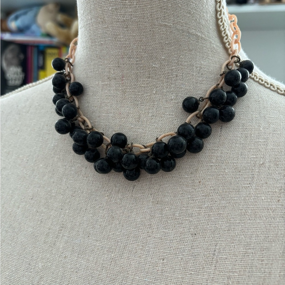 Funky beaded choker!  Retro feel!